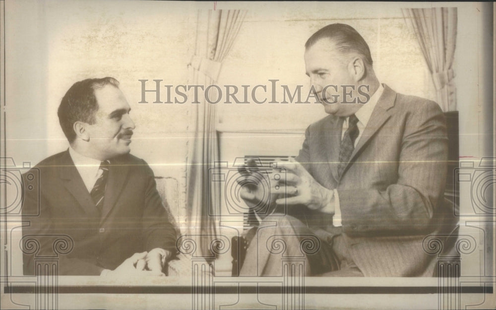 1969 King Hussein visits Spiro Agnew Jordon - Historic Images