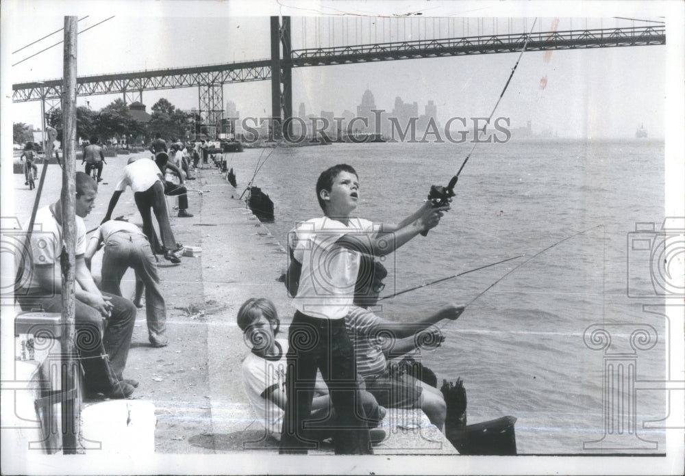 1973 Detroit River Fishing-Historic Images