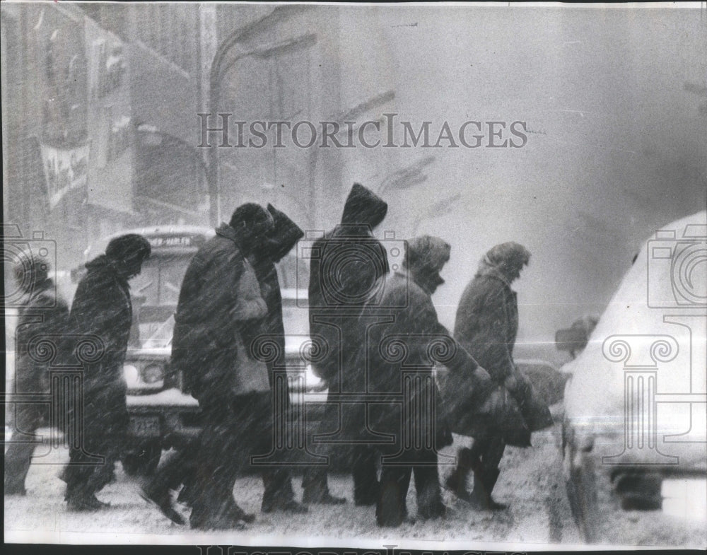 1973 Snow Storms Chicago Monroe State - Historic Images