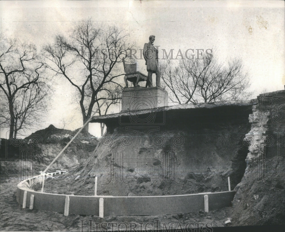 1972 Press Photo STATUE ABRAHAM LINCOLN LINCOLN PARK P- RSA38965 - Historic Images