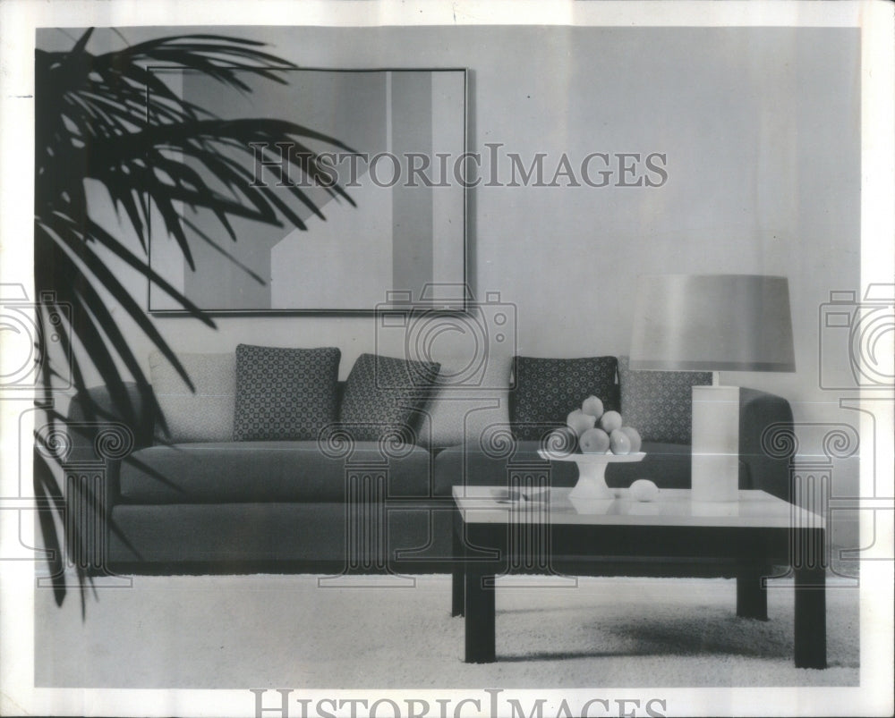 1968 Press Photo Kroehler Sofa Interior Furniture- RSA39567 - Historic Images