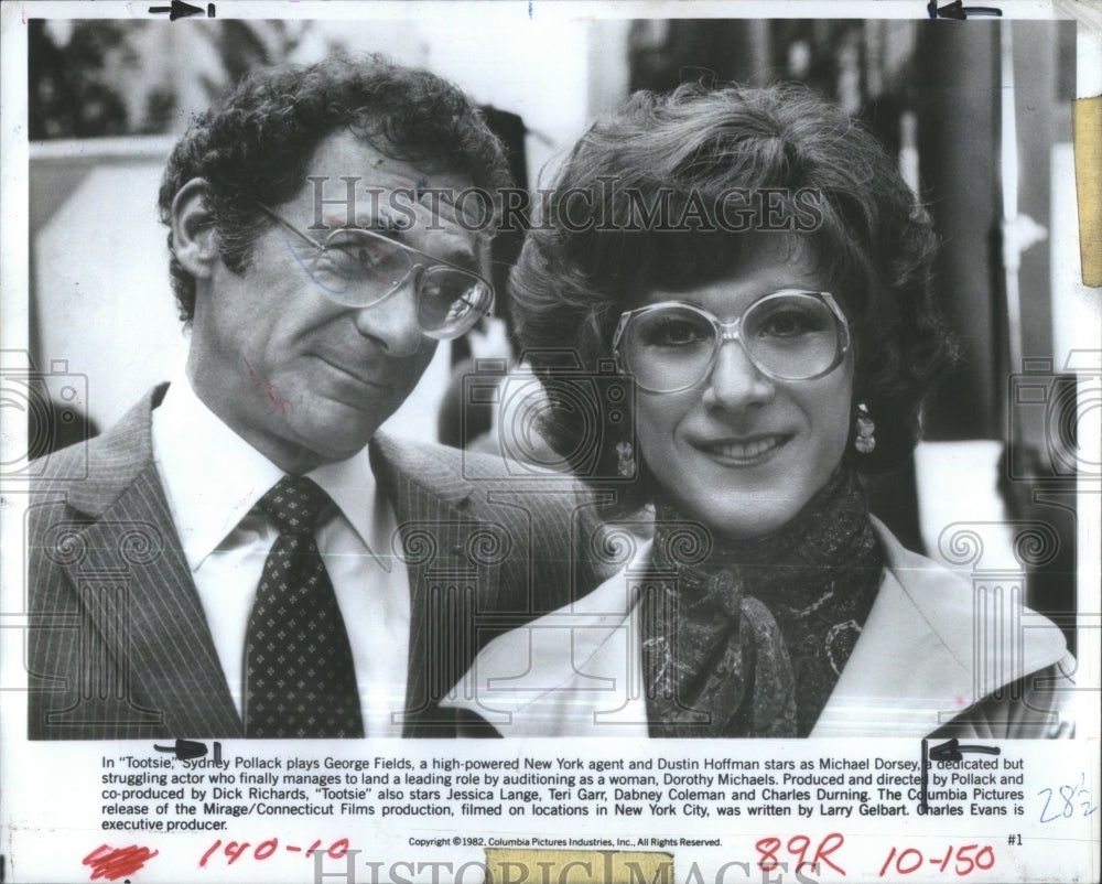 1982 Press Photo Sydney Pollack and Dustin Hoffman In &quot;- RSA39843 - Historic Images