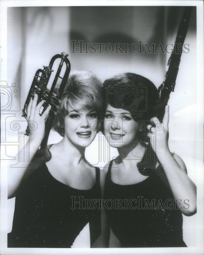 1968 Livin Dolls Musicians Hold Instruments - Historic Images