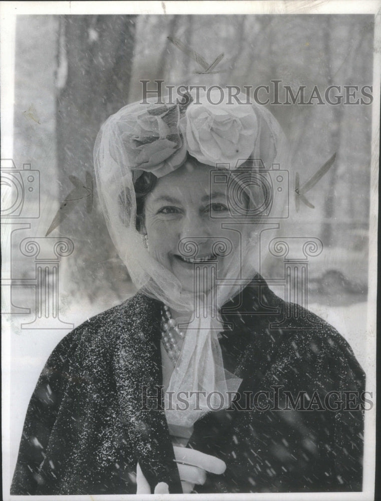 1964 Press Photo Mrs. Joel Fitts/Easter Parade- RSA42761- Historic Images