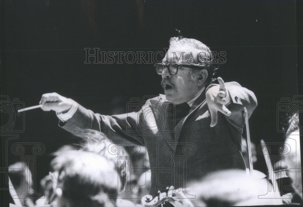 1973 Conductor Leo Krakow's Tribute to Pica - Historic Images
