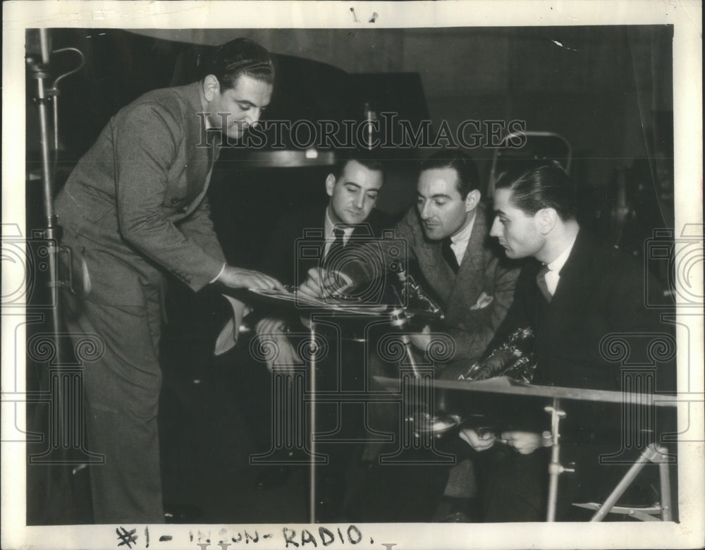 1938 Guy Victor Carmen Lombardos Four NBC-Historic Images
