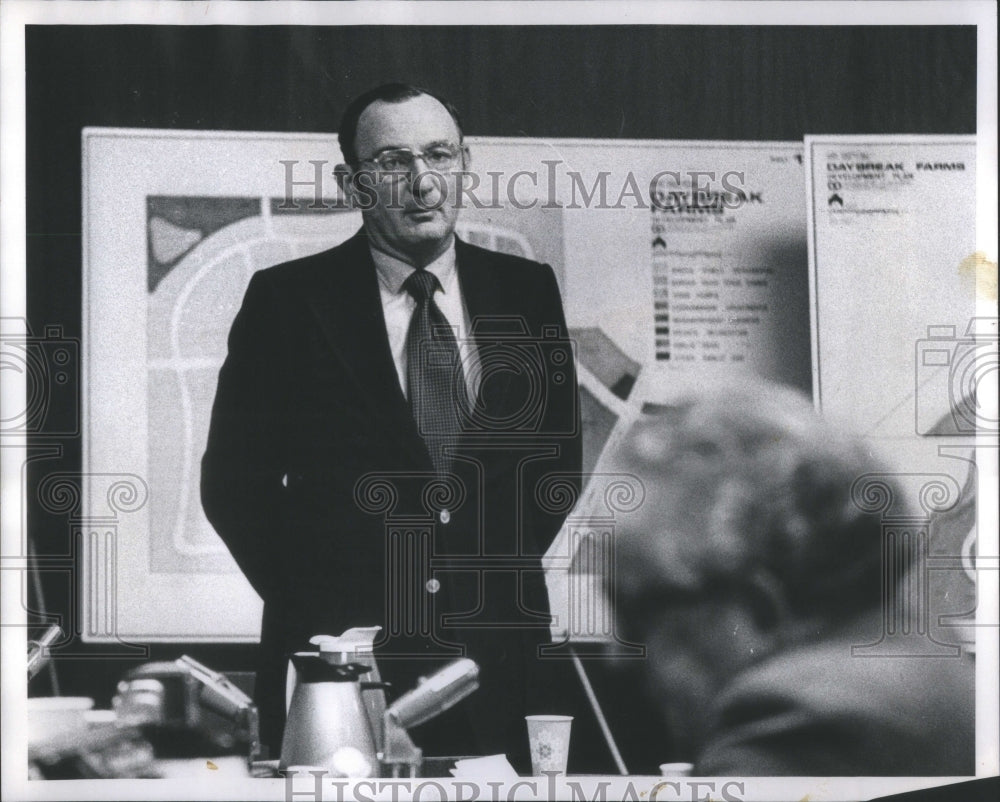 1973 Don Loncher attorney Corine Builder-Historic Images