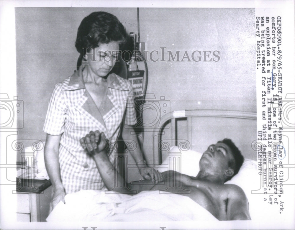 1965 Press Photo Wayne Lay Clinton Searcy Hospital- RSA43889 - Historic Images