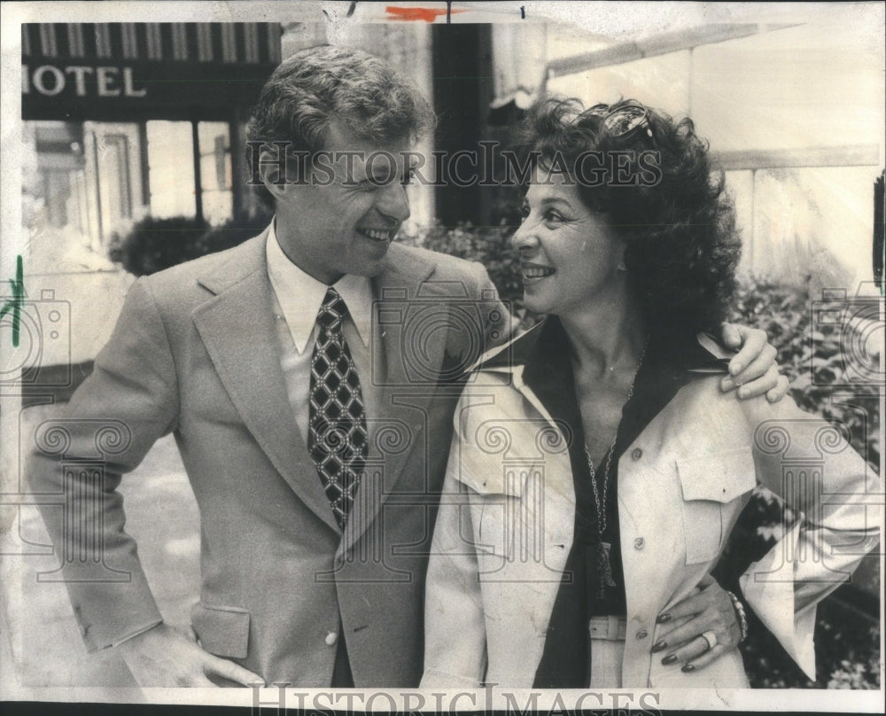 1977 Eydie Gorme Steve Lawrence Sonny Cher-Historic Images