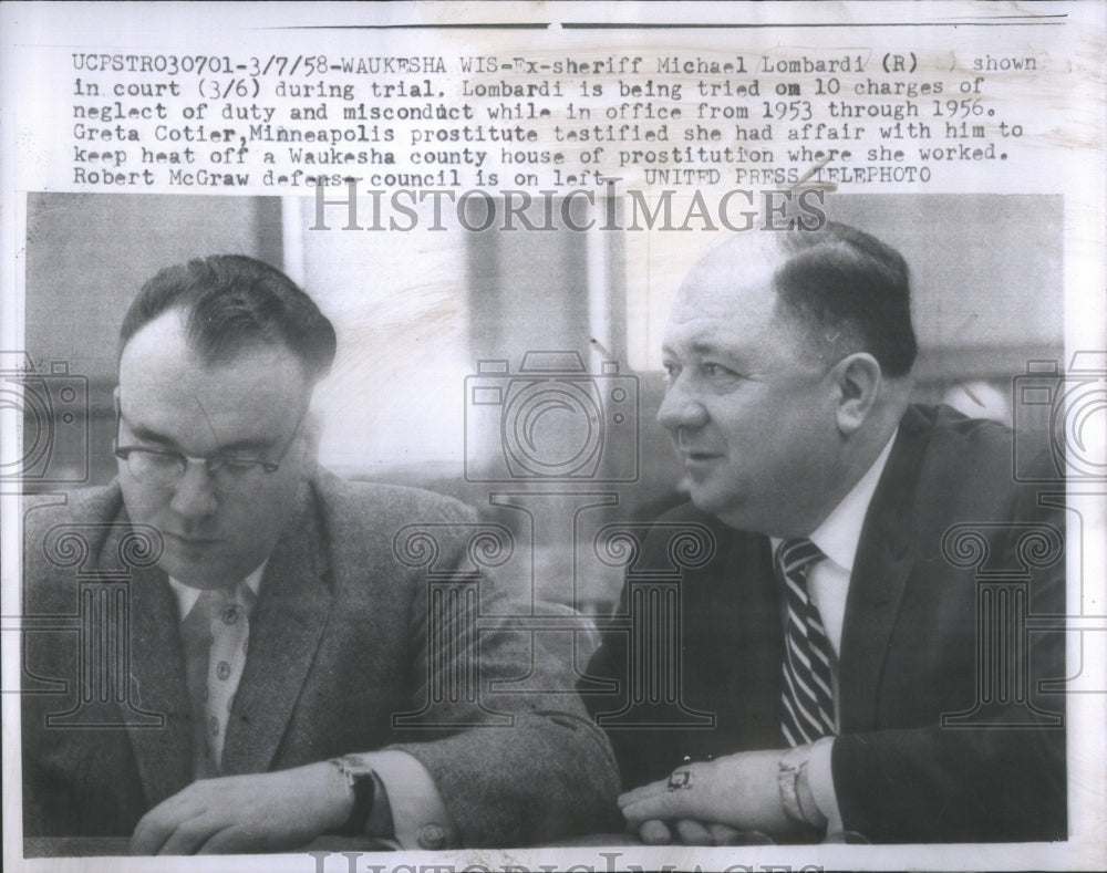 1958 Press Photo Sheriff Michael Lombardi During Trial- RSA44095 - Historic Images