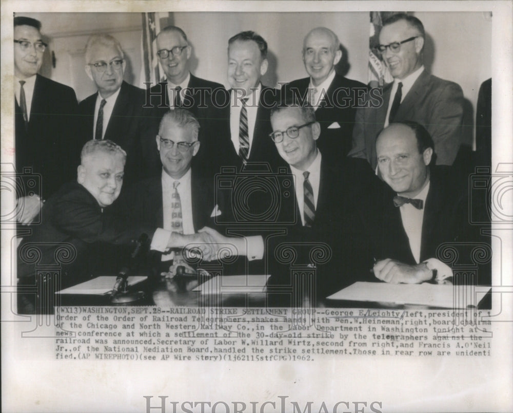 1962 Press Photo George LeightyPresident Rail Road Tele- RSA44317 - Historic Images