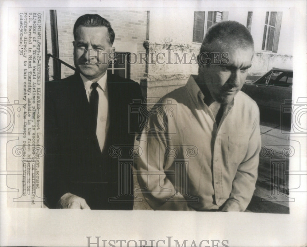 1970 Press Photo Labadie Hijacker TWA Castro First- RSA45131 - Historic Images