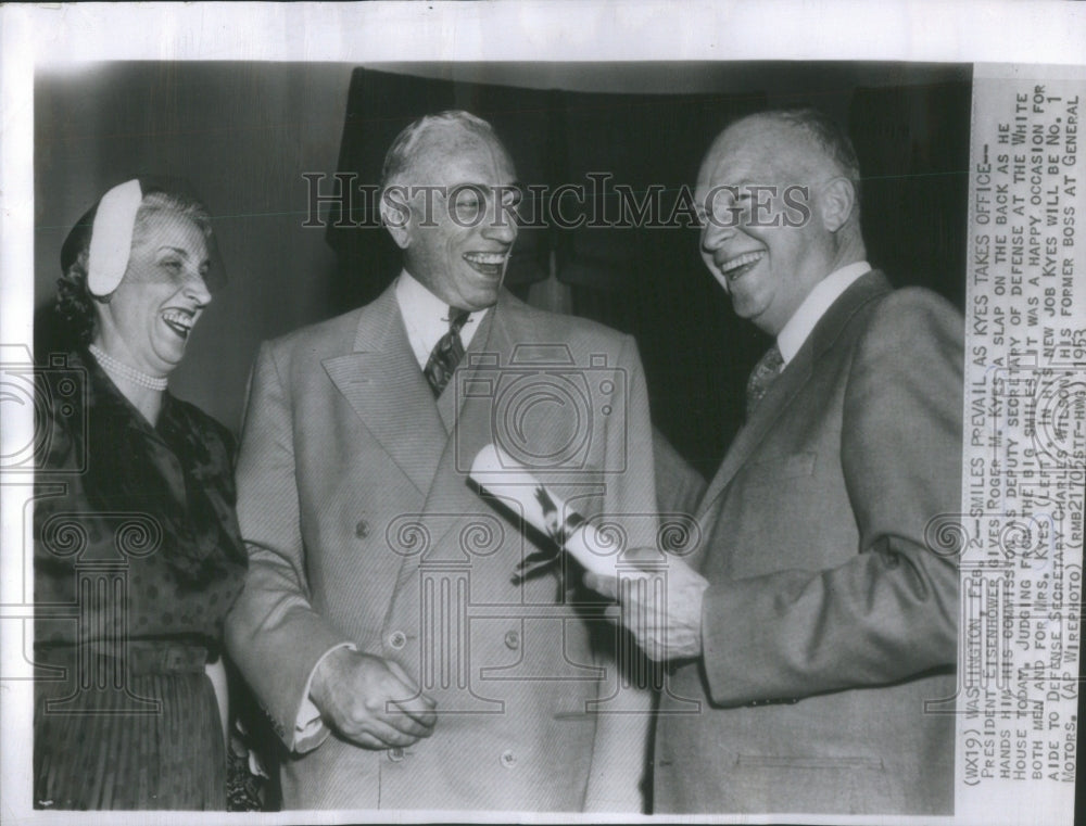 1953 Press Photo President Eisenhower Roger M Kyes Depu- RSA45619 - Historic Images