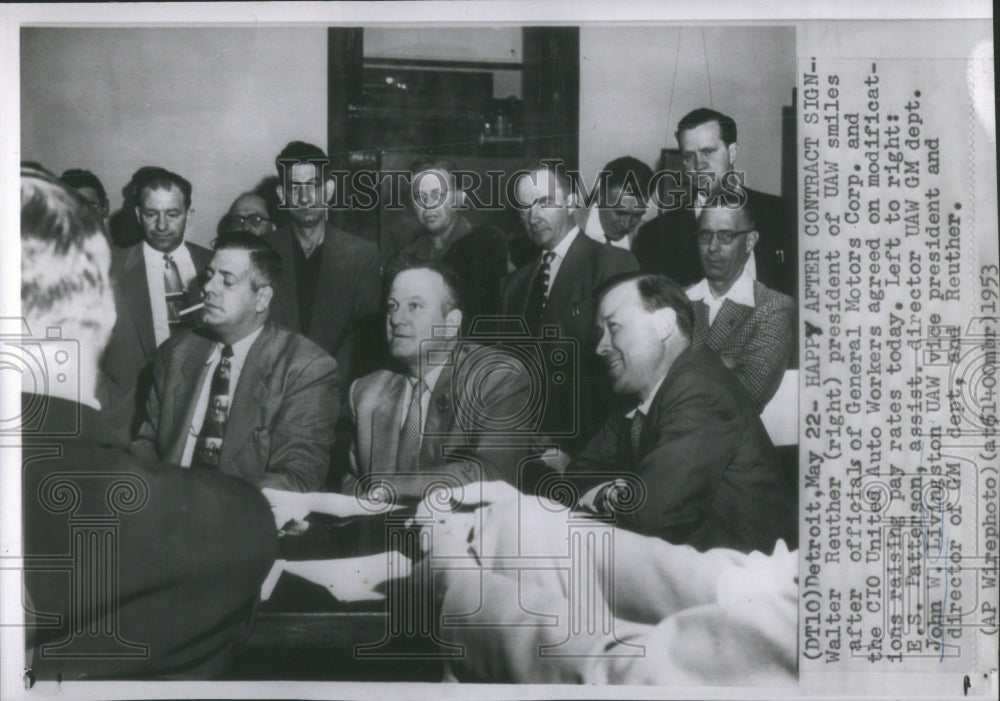 1953 Walter Reuther president UAW smiles ag - Historic Images