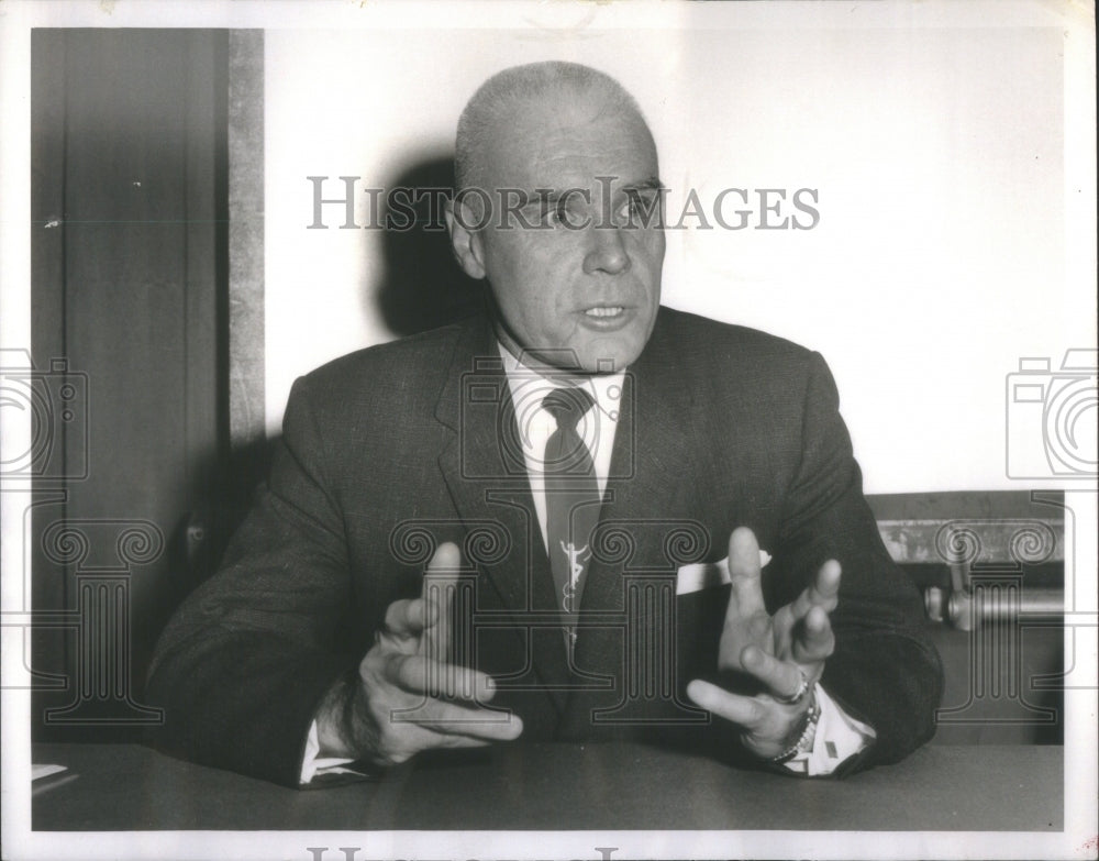 1960 Press Photo Lews E. Lloyd, Phd. Dow Chemical Co.- RSA45671 - Historic Images