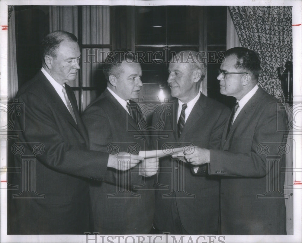 1961 Homer Livingston Meets Businessmen-Historic Images