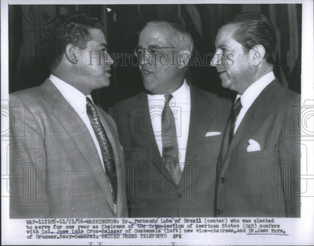 1956 Press Photo Dr.Fernando Lobo &amp; Col. Jose Luis Cruz- RSA45761 - Historic Images