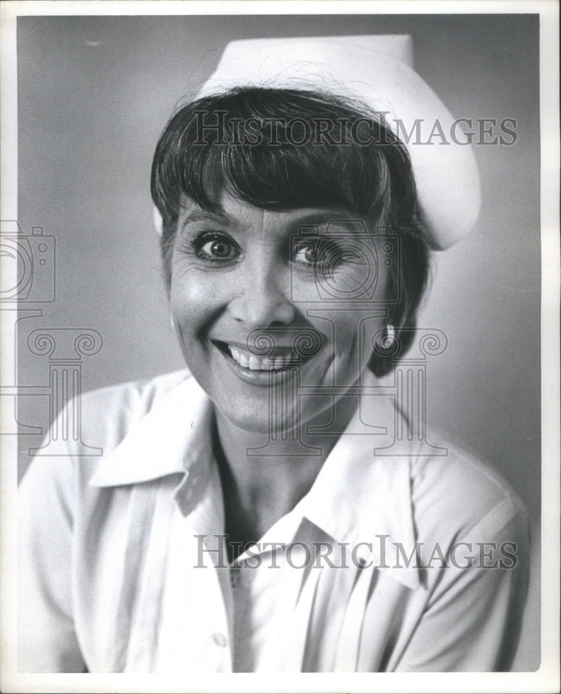 1968 American Actress, Comedienne, Singer A - Historic Images