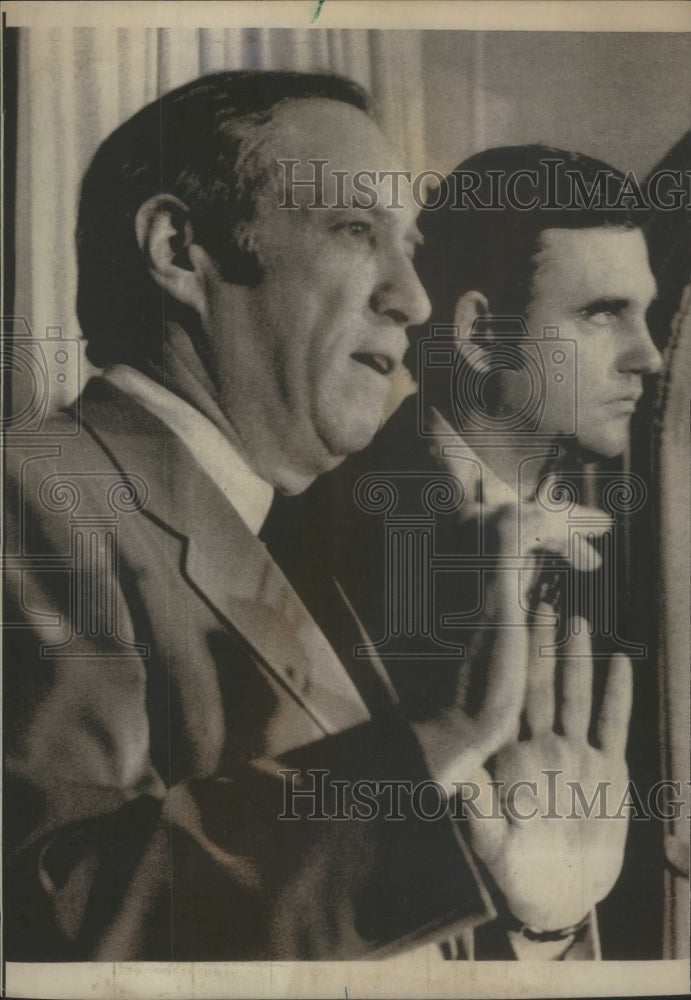 1973 Nixon White House Staff Leonard Garmen - Historic Images