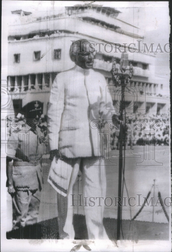 1962 India&#39;s Defense Minister V.K. Krishna-Historic Images