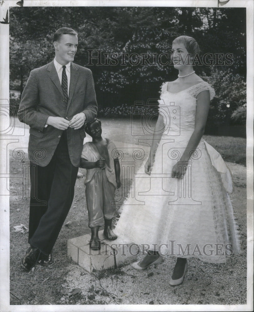 1957 Press Photo Rod Ramsay, Eleana Krautter- RSA46095 - Historic Images
