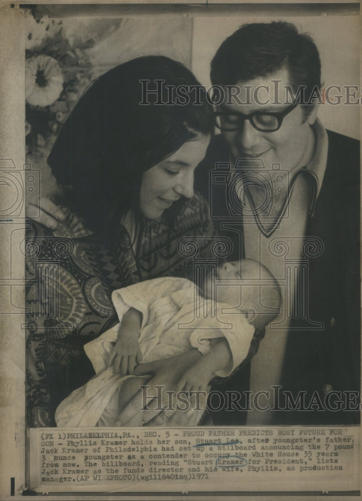 1971 Phyllis Kramer holds son Stuart Jack-Historic Images