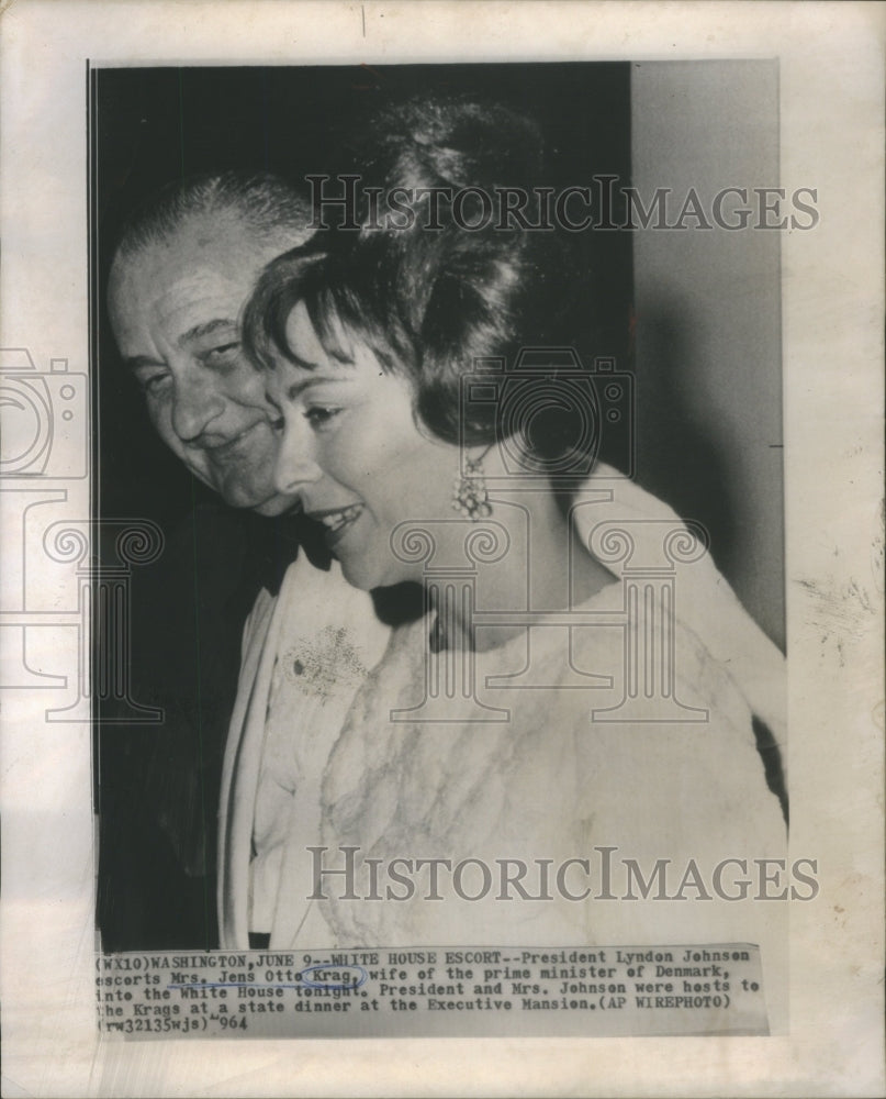 1964 Pres Lyndon Johnson Mrs Jens Otto Krag-Historic Images