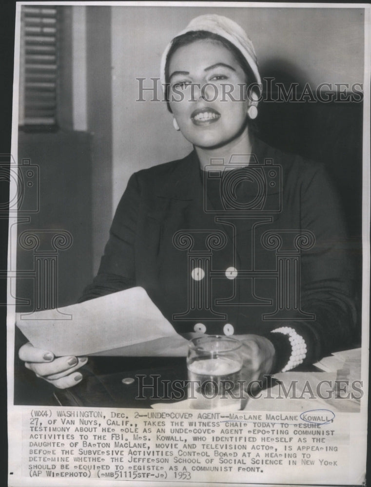 1953 Press Photo Marline McLane Kowall Van Nuys resume- RSA47117 - Historic Images