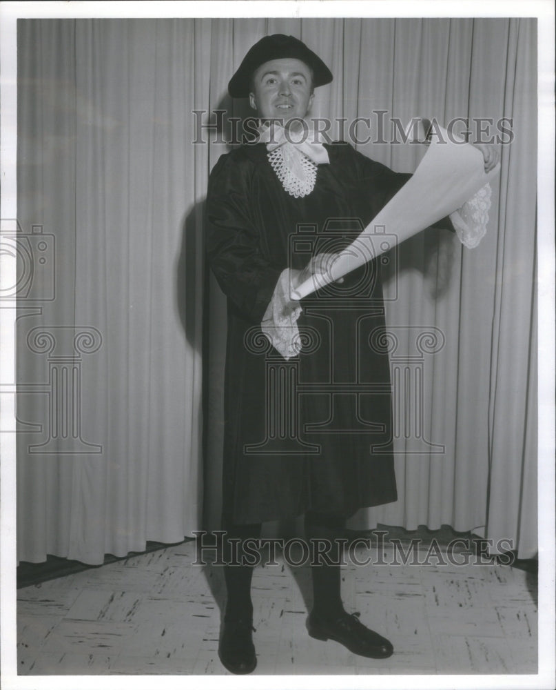 1956 Press Photo TV Guide's Bob Kubicek Cries For Art - Historic Images