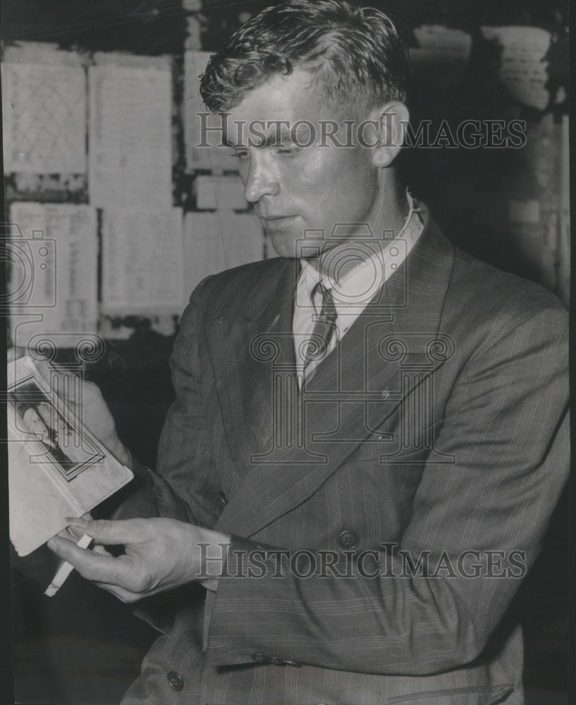 1945 Press Photo Walter Kubon Kidnapped girl father- RSA47513 - Historic Images