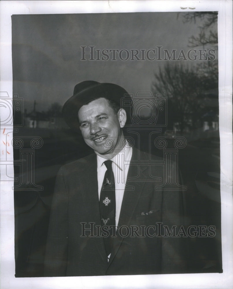 Press Photo Kujawa Eleanor Schuessler Robinson Wood Son - Historic Images