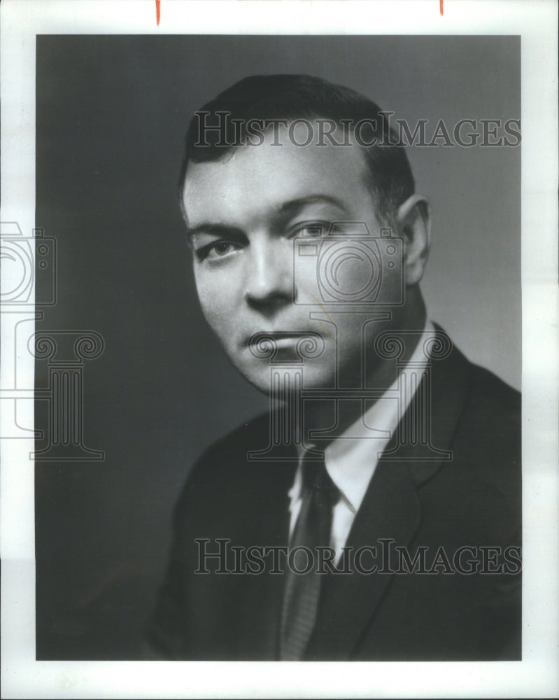 1966 Press Photo Kukula products Motorola manager - Historic Images