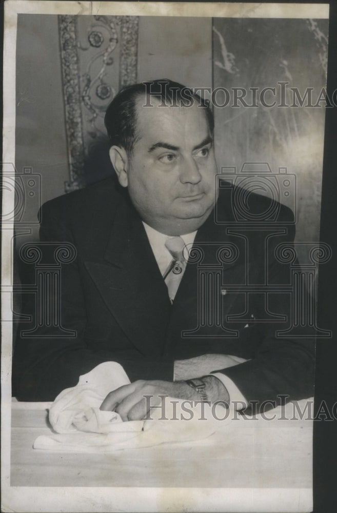 1950 Press Photo Judge Victor Kula Demo Municipal Judge - Historic Images