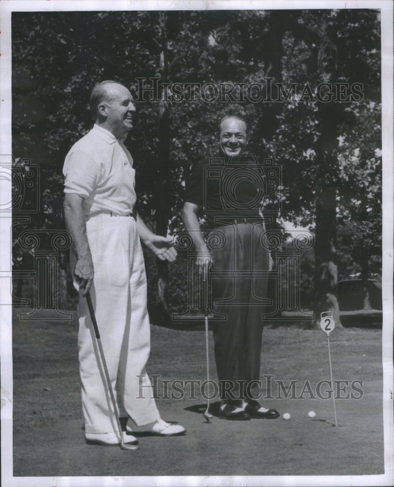 1955, BARRY T. LEITHEAD PRESIDENT CLUETT, PE - RSA48257 - Historic Images