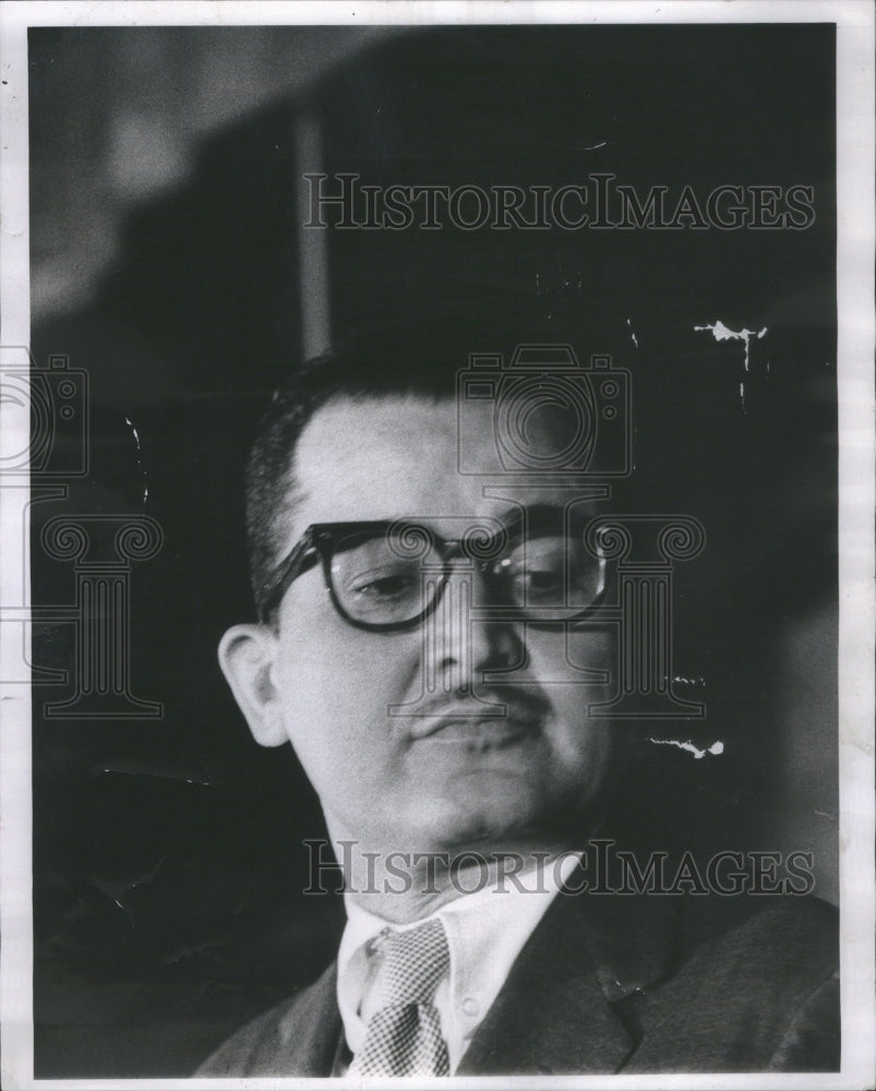 1968 Press Photo Mr Charles Lomax Clumet student lawyer- RSA48391 - Historic Images