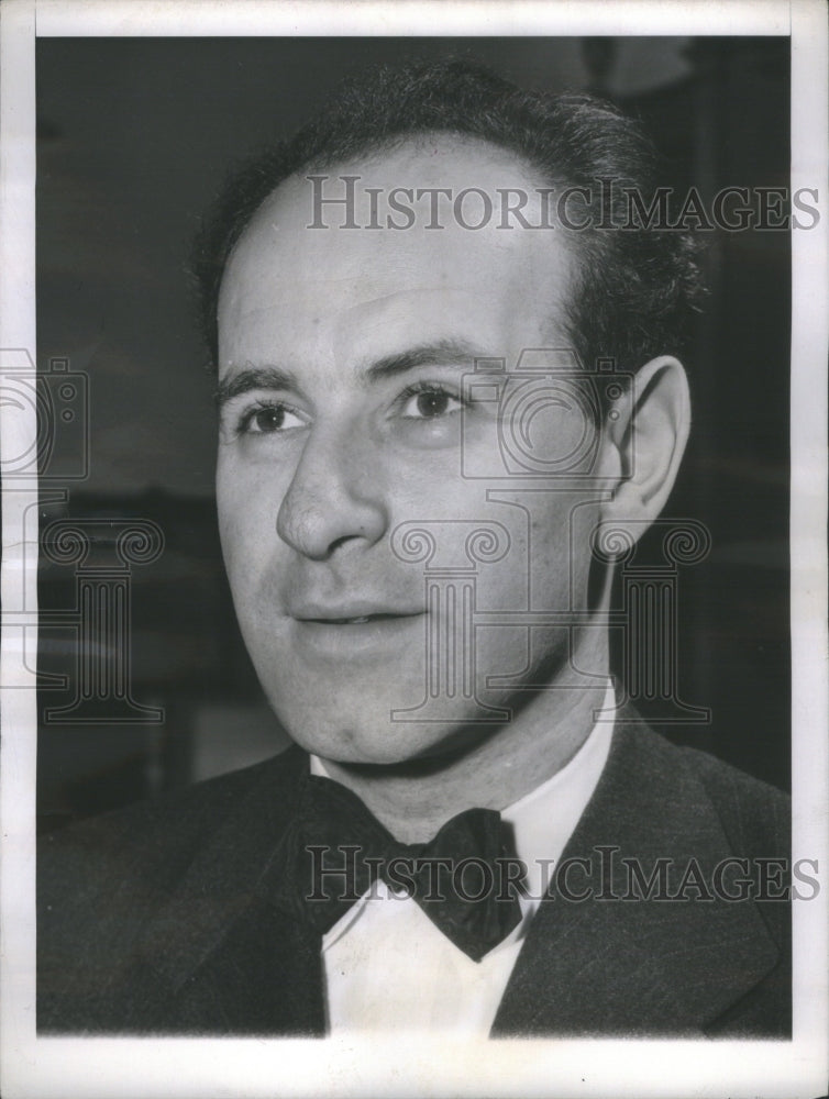 1943 Press Photo Erich Leinsdorf American conductor- RSA48629- Historic Images