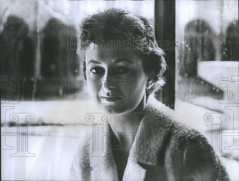 1967 Catherine Gaskin Irish Novelist - Historic Images