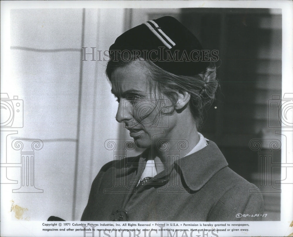 1971 Cloris Leachman Popper Coach Sonny - Historic Images