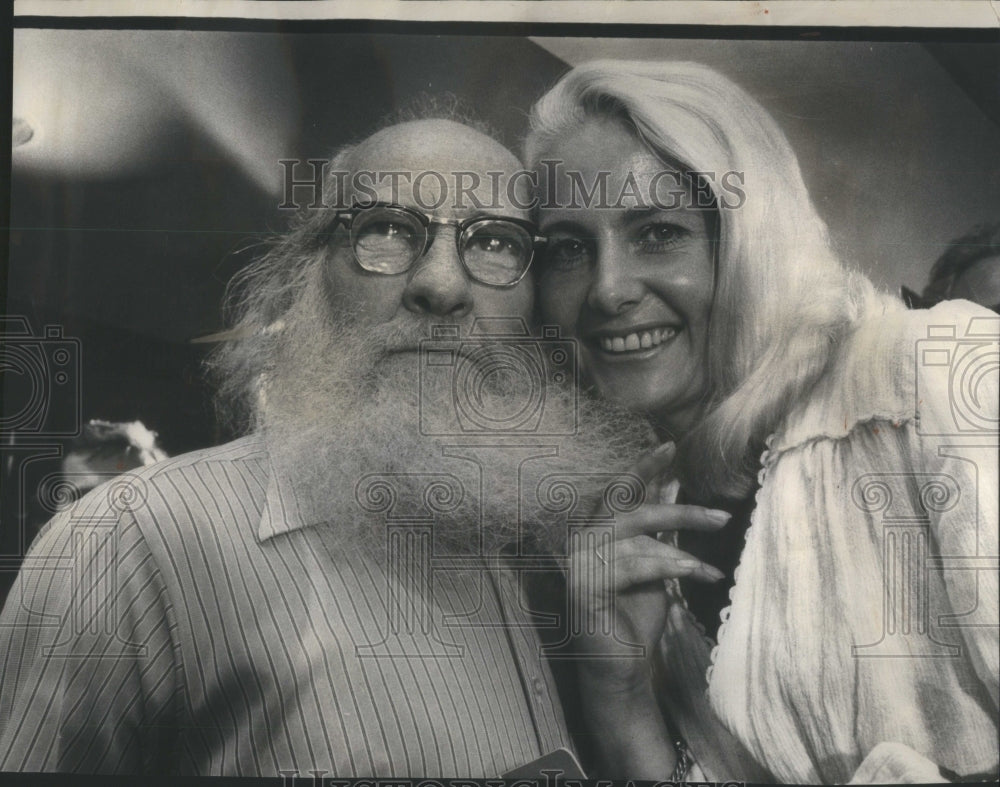 1975 Press Photo Gunilla Knutson Model Actress Author- RSA49835 - Historic Images