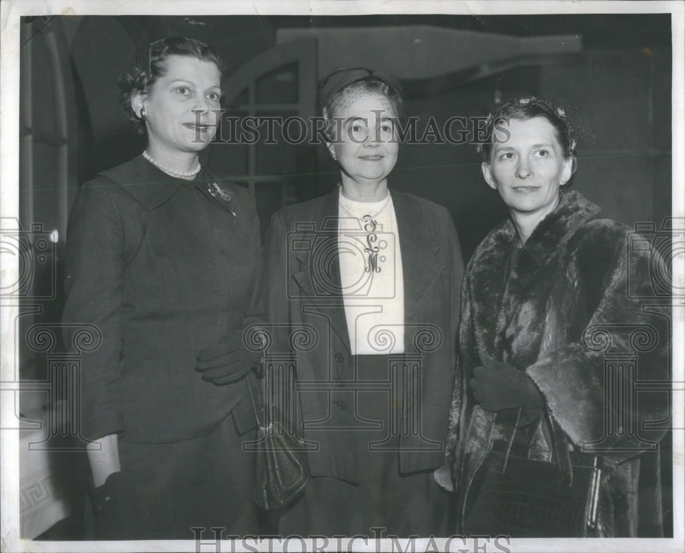 1956, Mrs. Maurixe Knoy, Mrs. Phillips Mille- RSA49861 - Historic Images