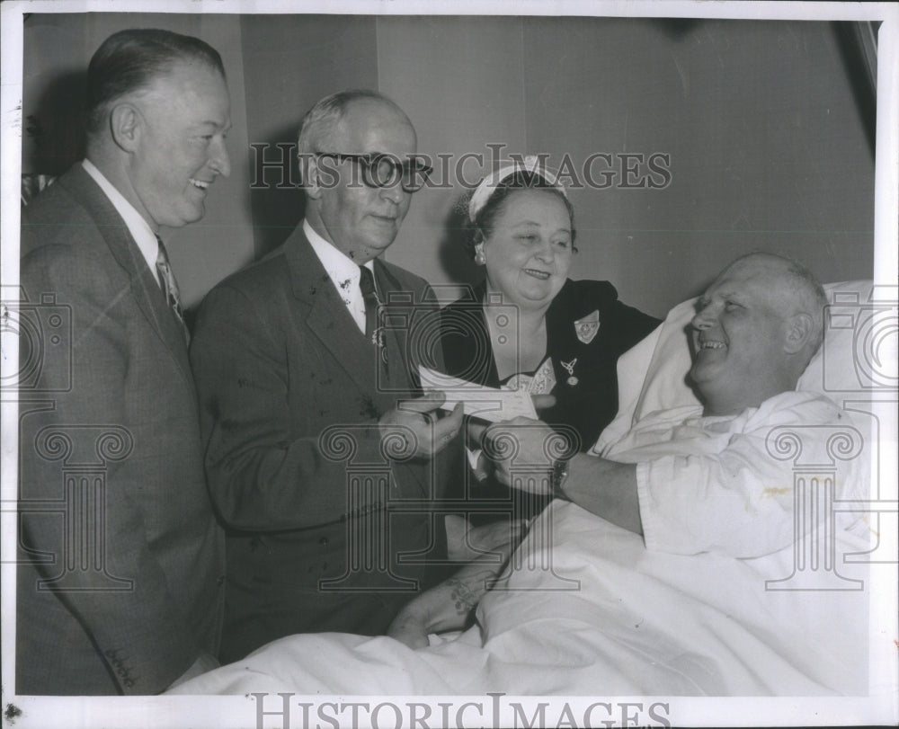 1956 Garfield Hospital Sgt Edward Egan - Historic Images