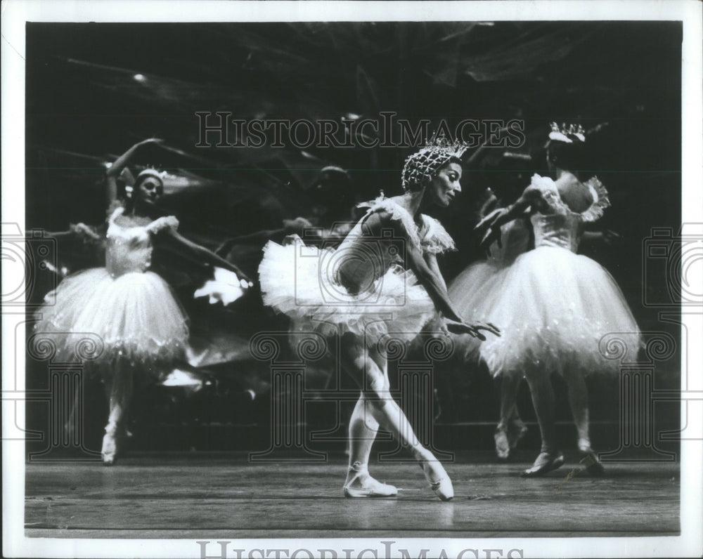 1969 Fiona Fuerstner Pennsylvania Ballet - Historic Images