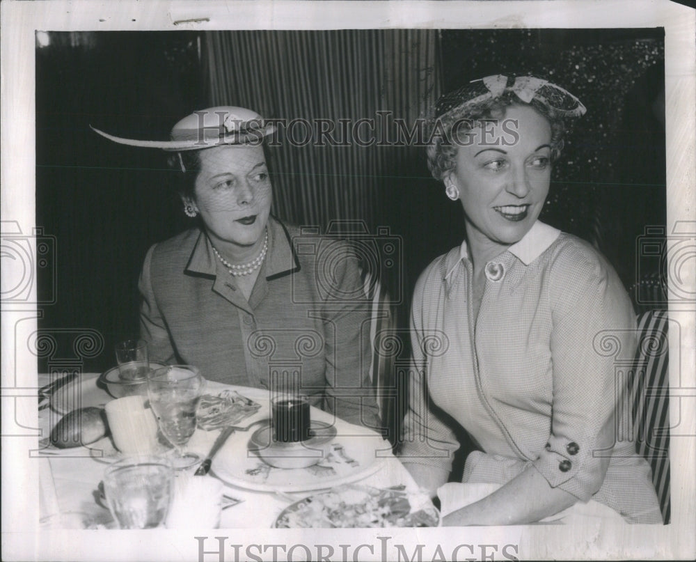 1954 Walter Kelly director Margaret Etter C-Historic Images