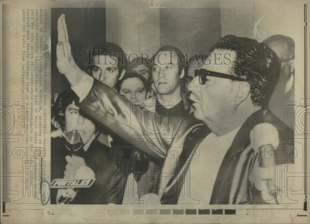 1970 Marxist Salvador Allende Santiago Chil - Historic Images