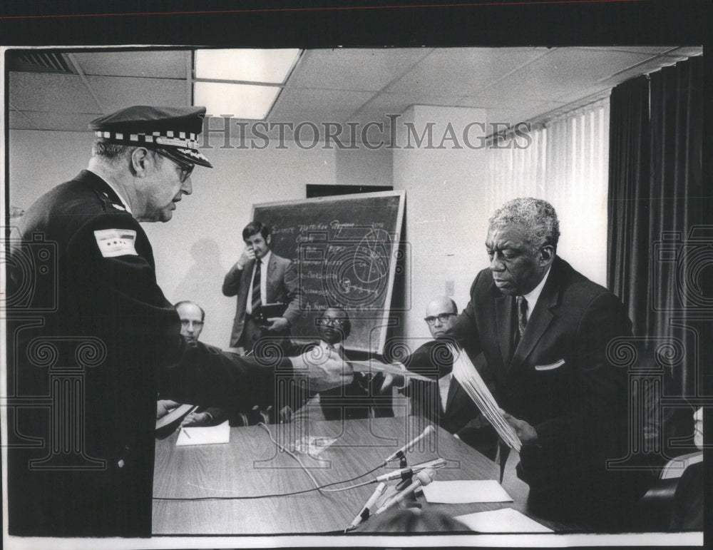 1972 Chicago Police Capt. Conrad &amp; Brooks - Historic Images