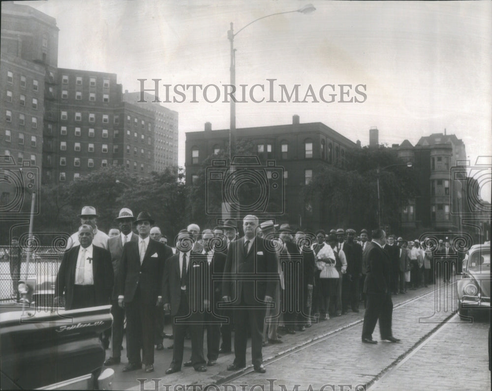 1961 Press Photo Pix Show Ward Sen Wm Conner Louis Giam - Historic Images