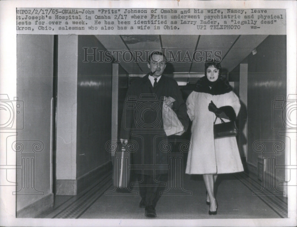 1965 Press Photo John Fritz Johnson Nancy Joseph Hospit- RSA52727 - Historic Images