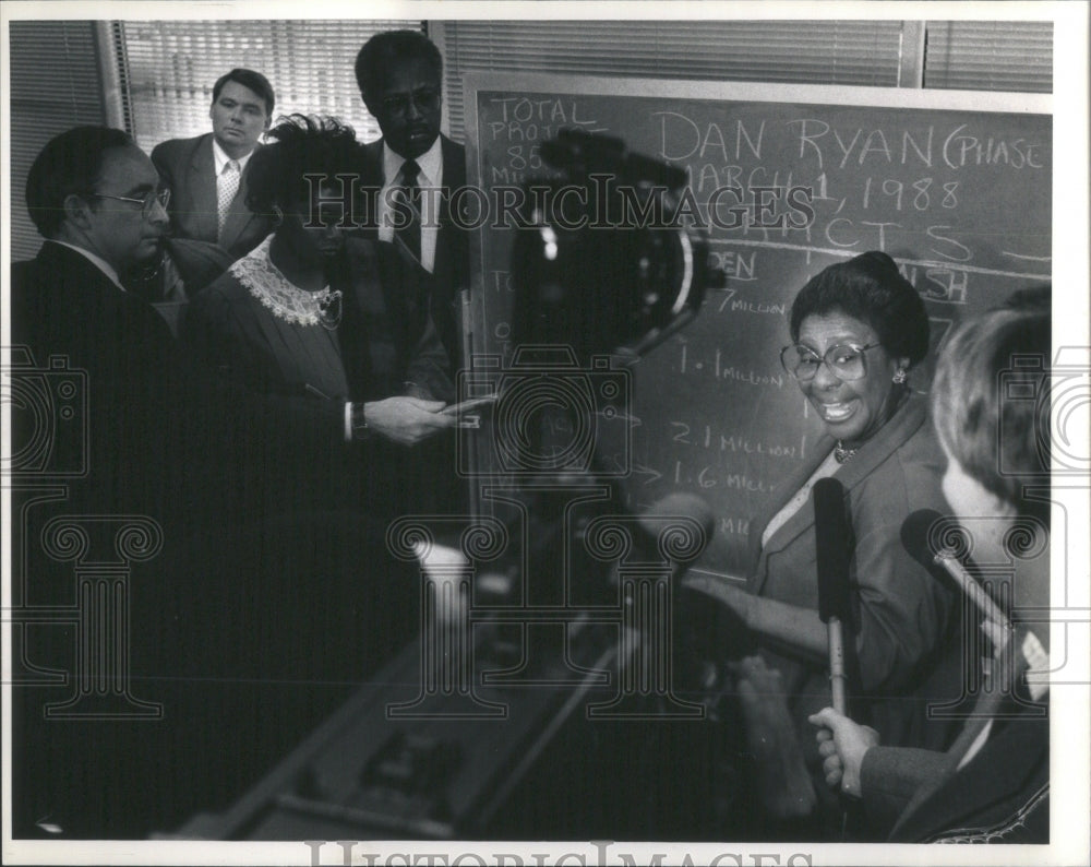 Press Photo Willie Barrows Chicago Dan Ryan Gregory Bas- RSA52895 - Historic Images