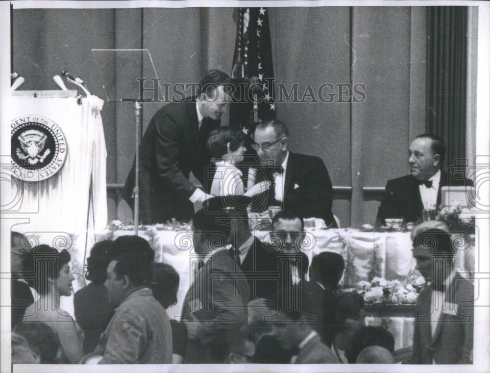 1964 Cathy May Baker Meet President Johnson - Historic Images