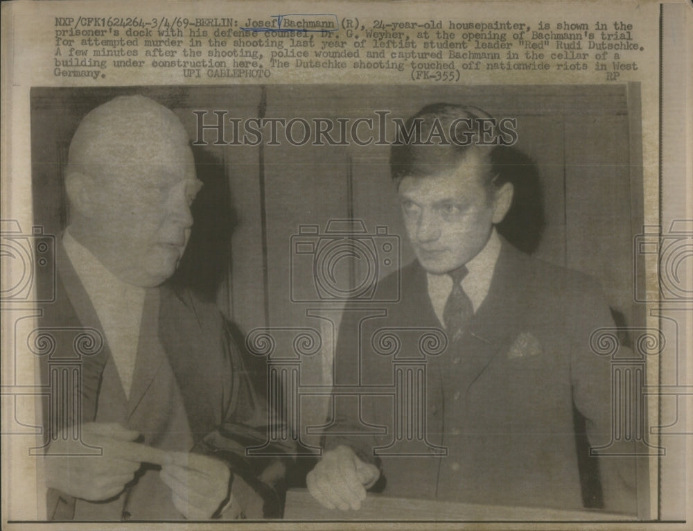 1969 Josef Bachmann prisoner's dock defense - Historic Images